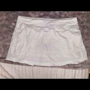 white lululemon skirt